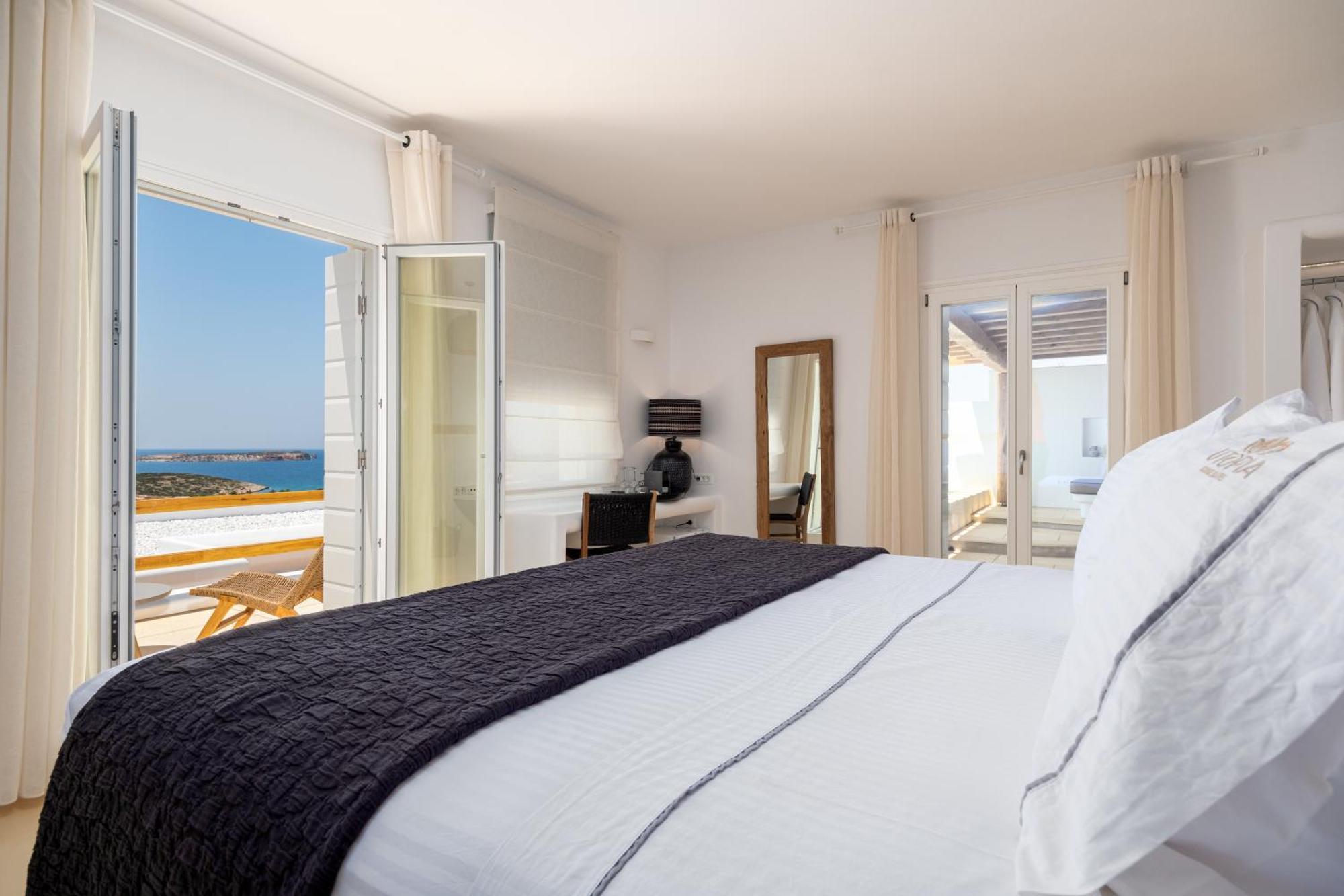 Anna Platanou Suites Agia Irini  Exterior photo